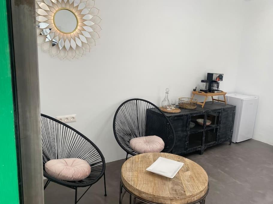 Lovely Studio In Original Finca La Asomada  ภายนอก รูปภาพ